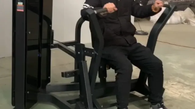 Máquina de prensa de pecho