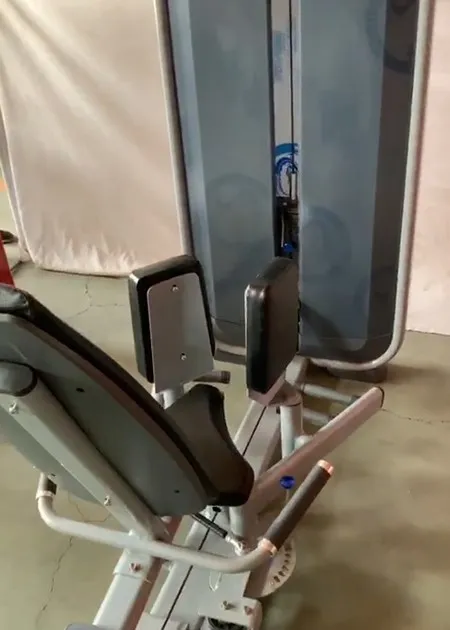Máquina para abductor / aductor