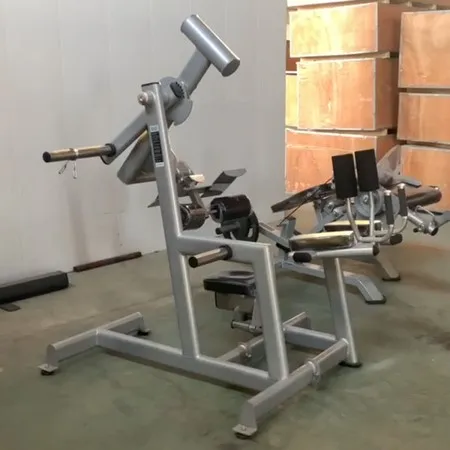 Máquina de patada para glúteos
